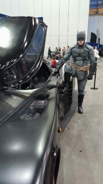 13 Batmobile 03